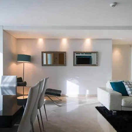 Marina Penthouse Aquamar 606 Lejlighed