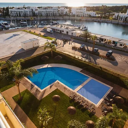 Marina Penthouse Aquamar 606 * Vilamoura