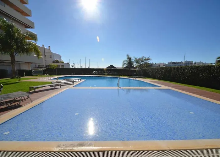 Marina Penthouse Aquamar 606 *