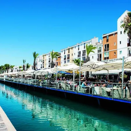 Marina Penthouse Aquamar 606