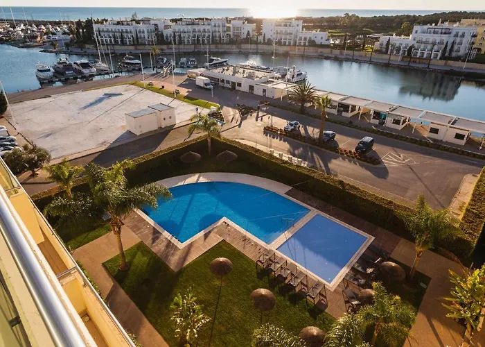 Marina Penthouse Aquamar 606 * Vilamoura